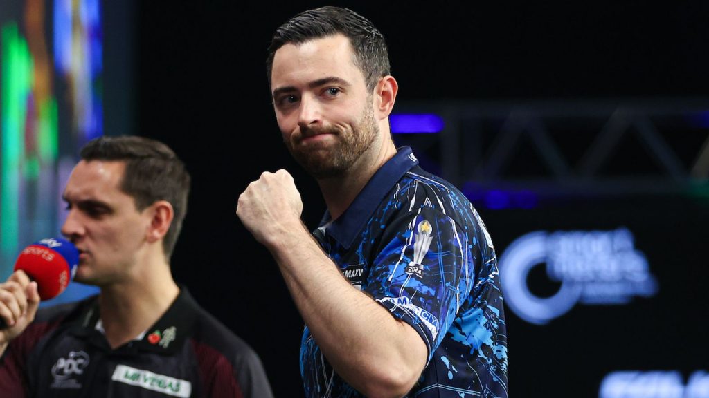 Could Humphries injury actually be helping him at Grand Slam of Darts?