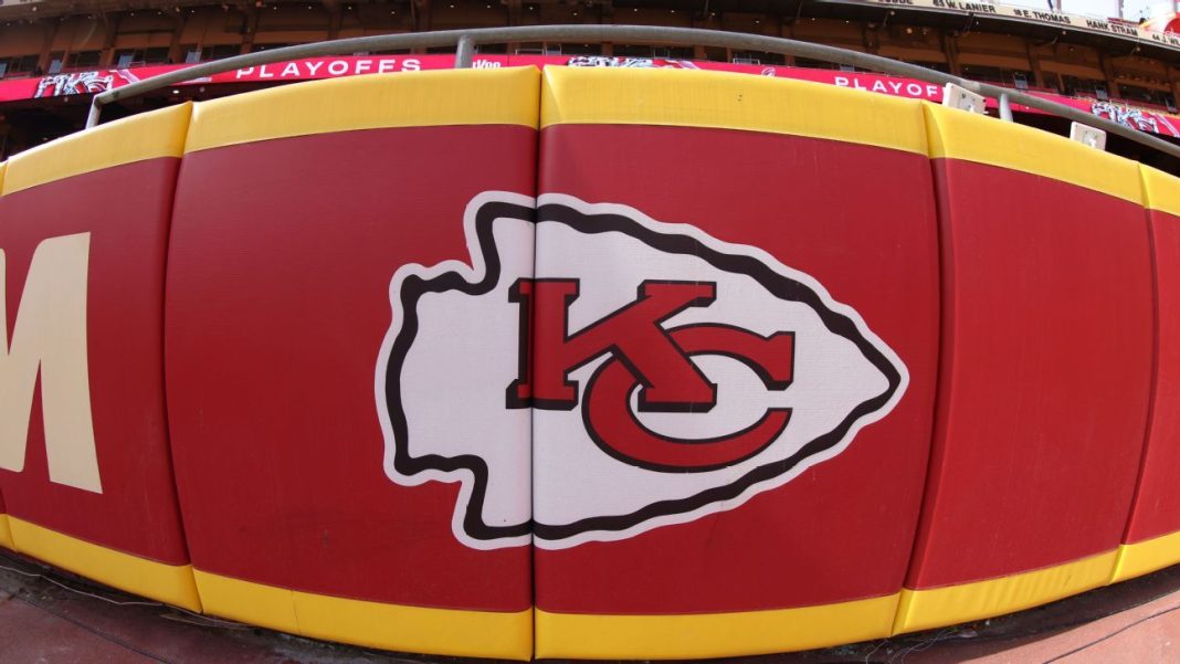 Chiefs agree to deal to play in dome in state of Kansas in 2031