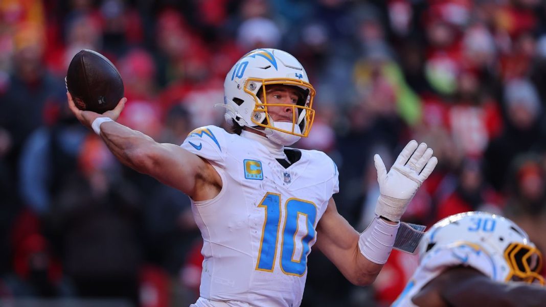 Will Texans-Chargers and Ravens-Packers be low-scoring affairs on Saturday?