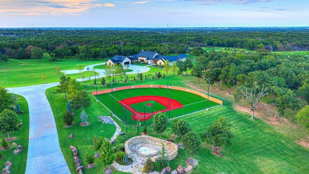 Matt Holliday's Stillwater residence listed for sale