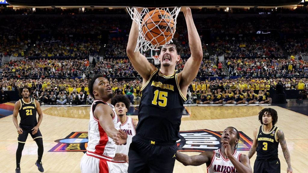 How Michigan, UConn won Saturday's Final Four -- and keys to Monday's title game