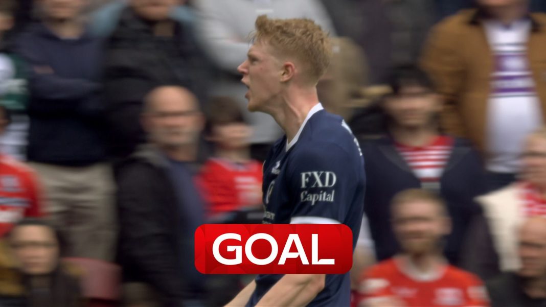 Coburn forces equaliser against his former club!